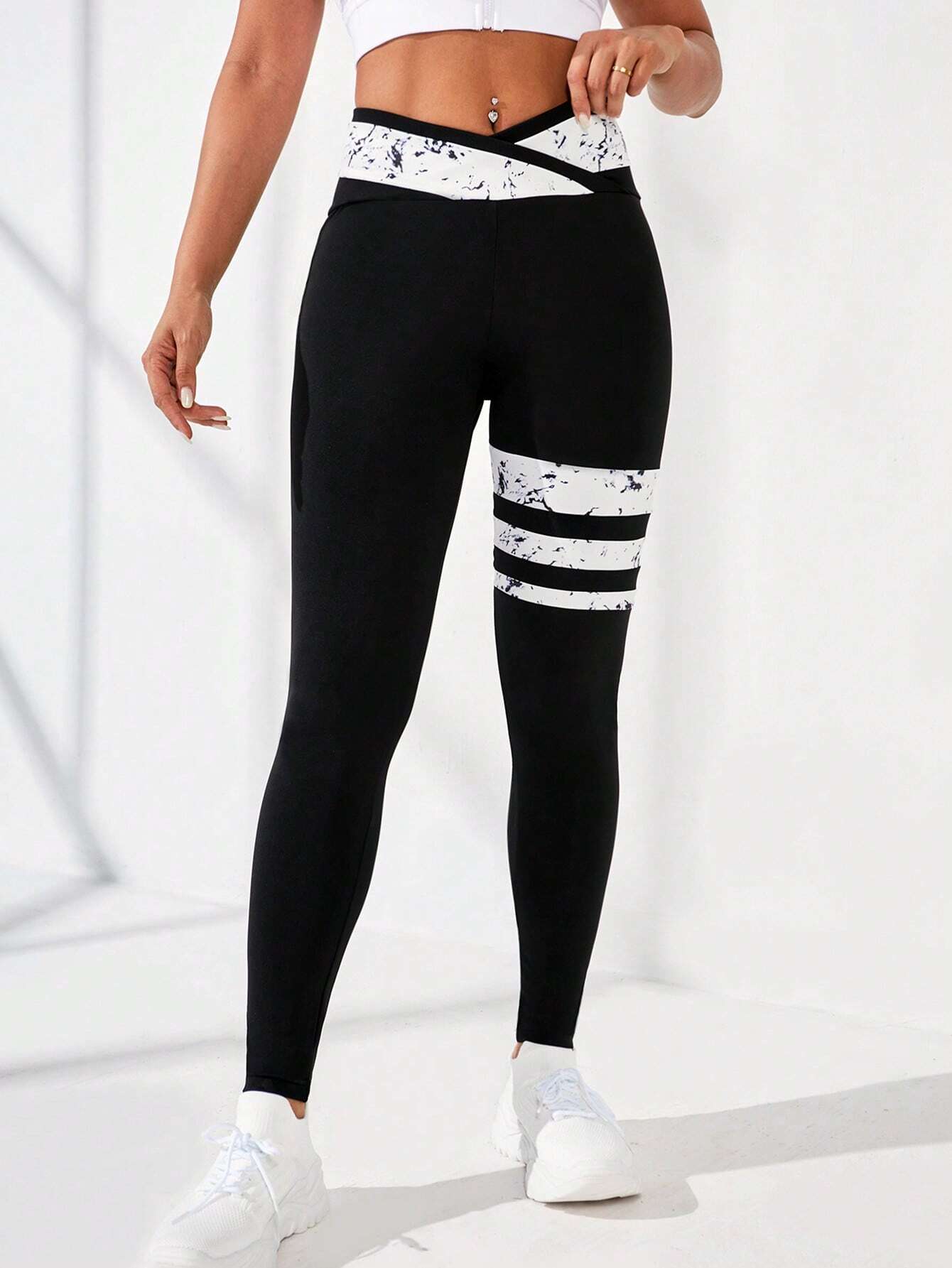 Sport Studio Striped Print Wideband Waist Sports Leggings